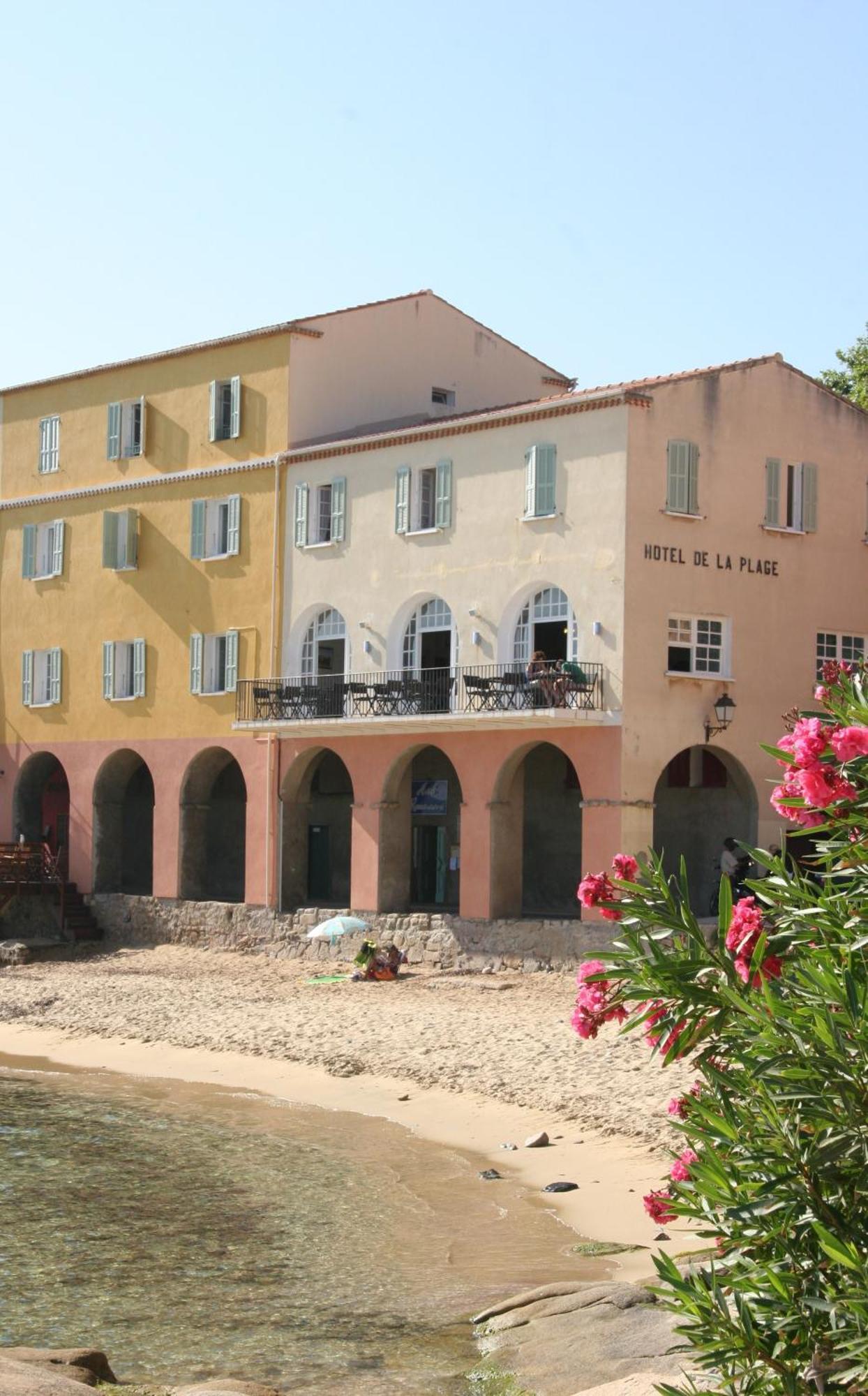 Hotel De La Plage Santa Vittoria Algajola  Eksteriør bilde